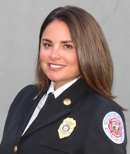 Mariana Ruiz Temple headshot